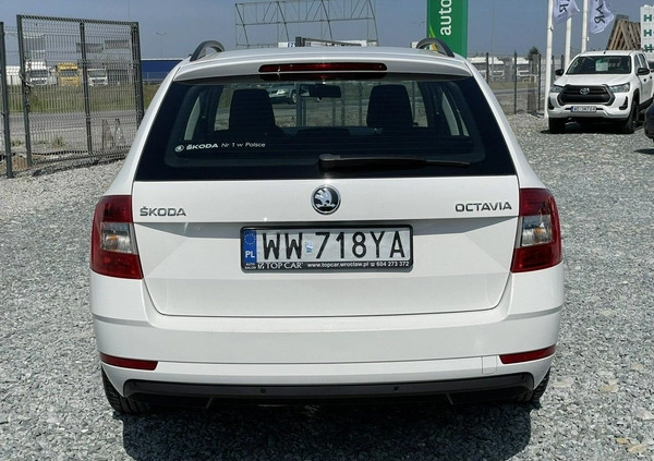 Skoda Octavia cena 46900 przebieg: 152000, rok produkcji 2017 z Wojkowice małe 172